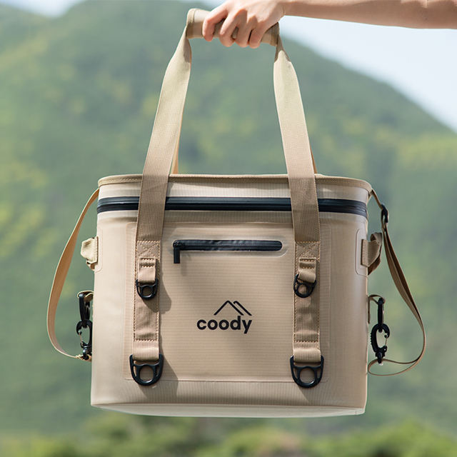 New Waterproof Insulated Cooler Bag with Portable Soft-Sided Cooler Bag Feature
